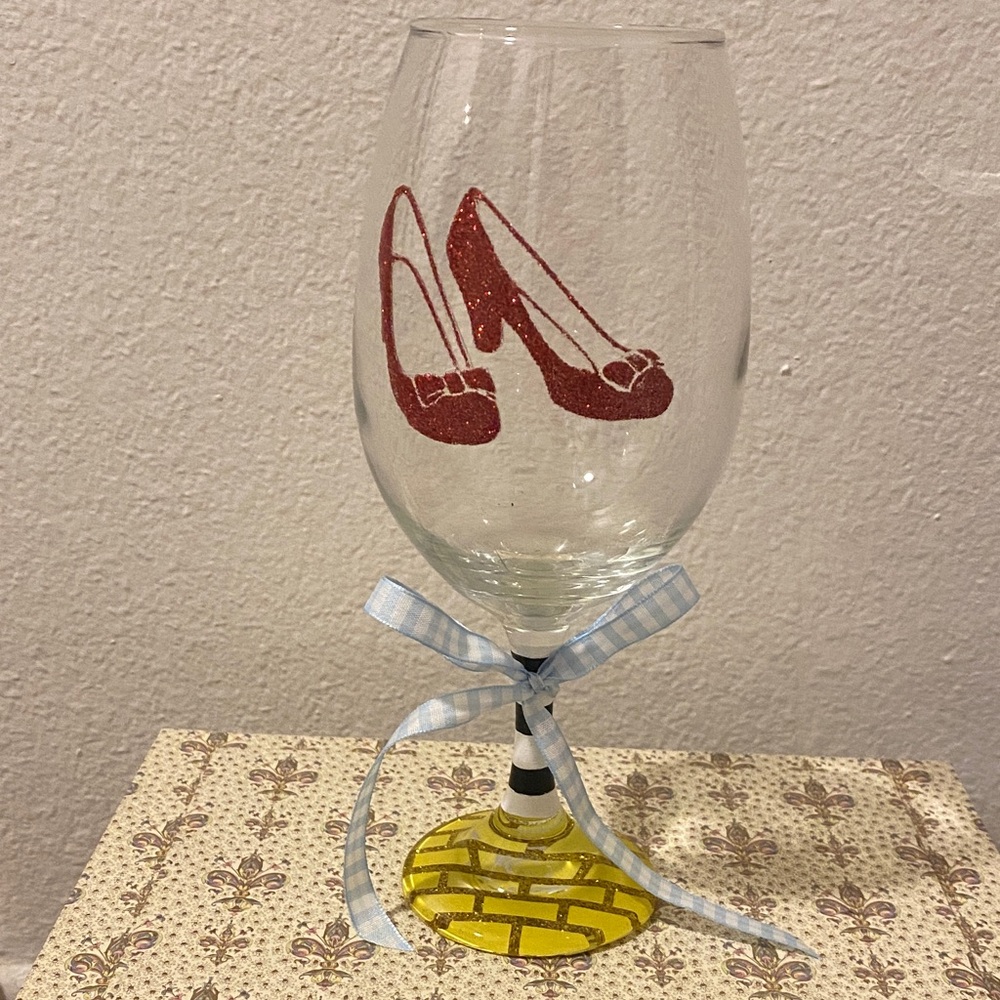 Red Shoe Design Wine Glass